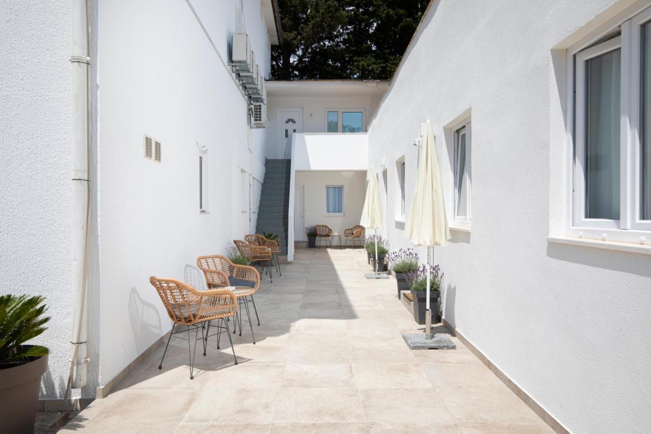 Apartments And Rooms Jakic Medulin Exterior photo